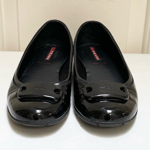 Authentic Prada flat shoes - Picture 2 of 12